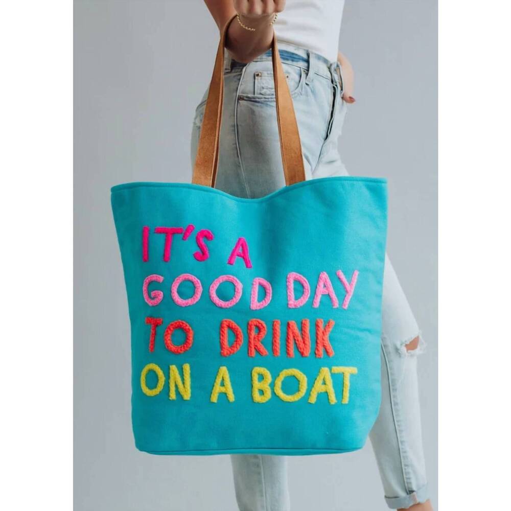 NEW PANACHE women's drink on a boat tote in blue